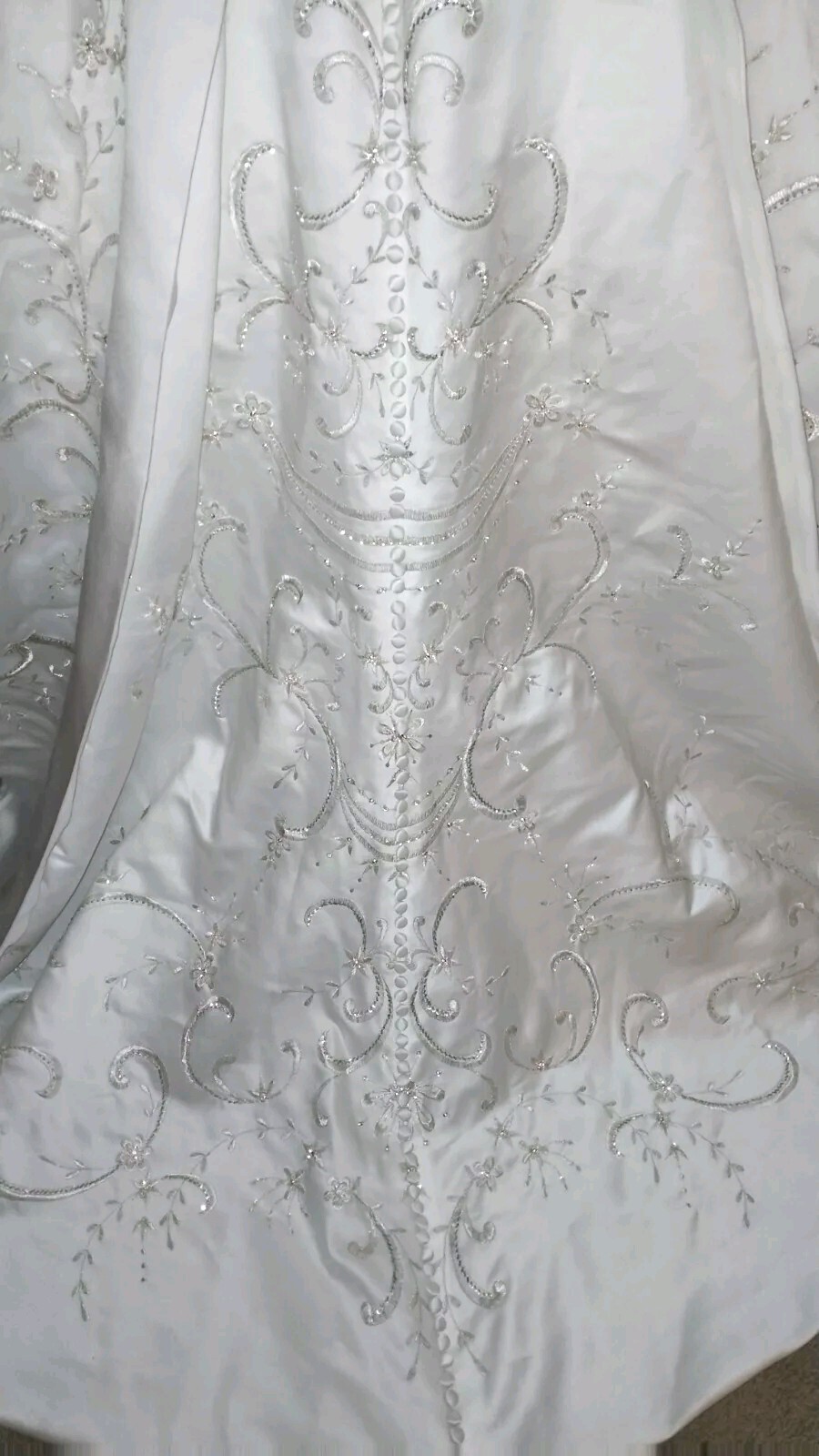 JASMINE HAUTE COUTURE BEADED RHINESTONE WEDDING DRESS BUTTON EXCELLENT PRICE!