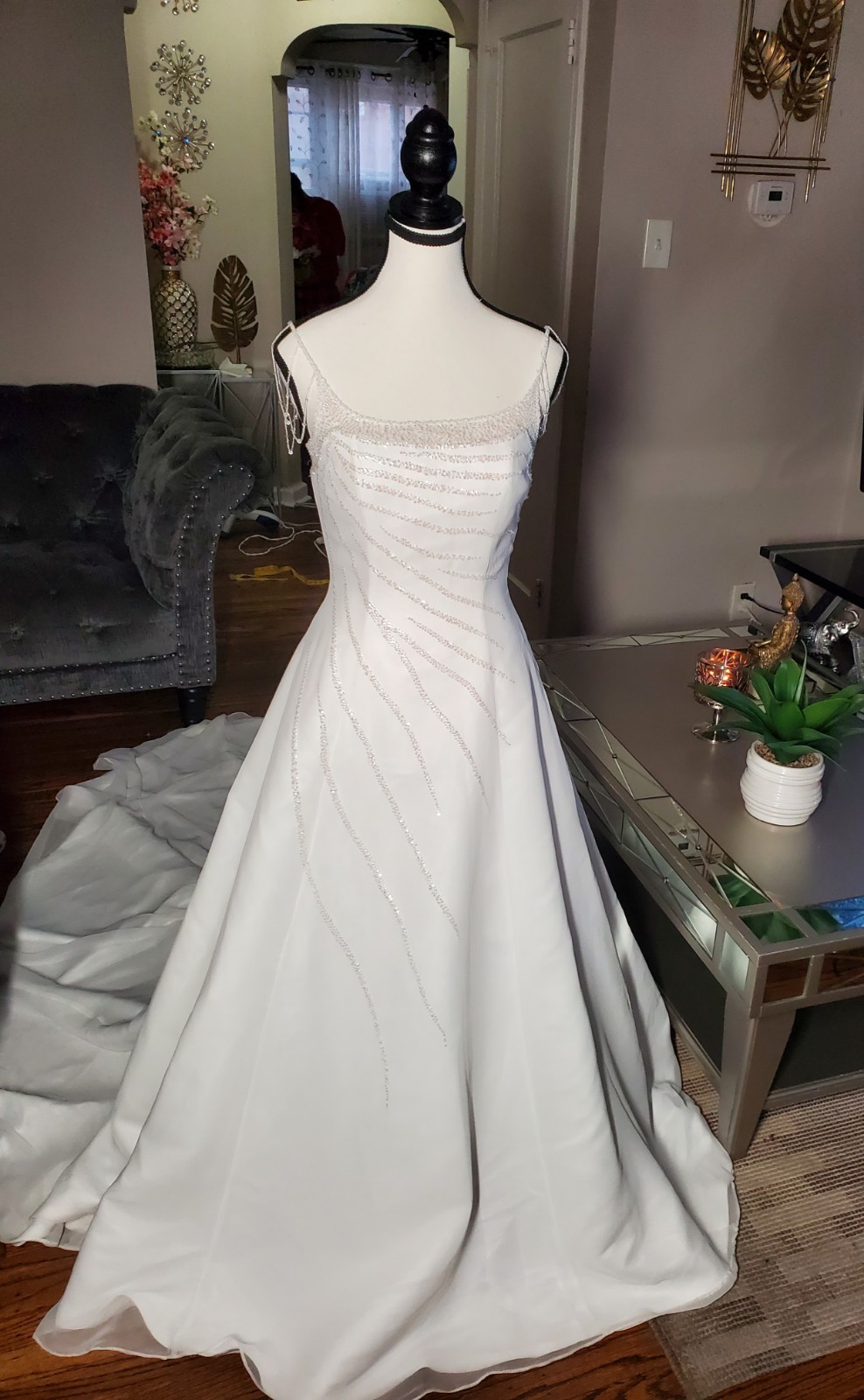 Moonlight Elegant White Wedding Dress Size 4 Retail $5,000
