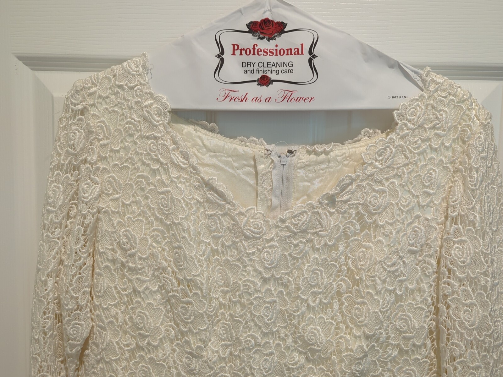 Unbranded Fancy Wedding Gown Style White Lace Dress Full Length Triple Layered 3