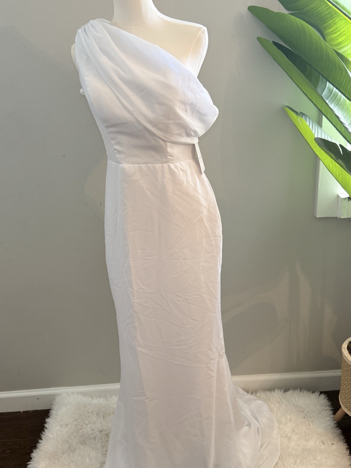 Witness of Love White One-Shoulder Column/Sheath Full-Length Wedding Dress