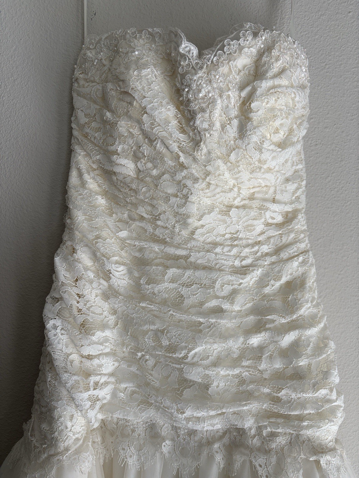 Mikaella 1502 Off White Wedding Dress Size 10