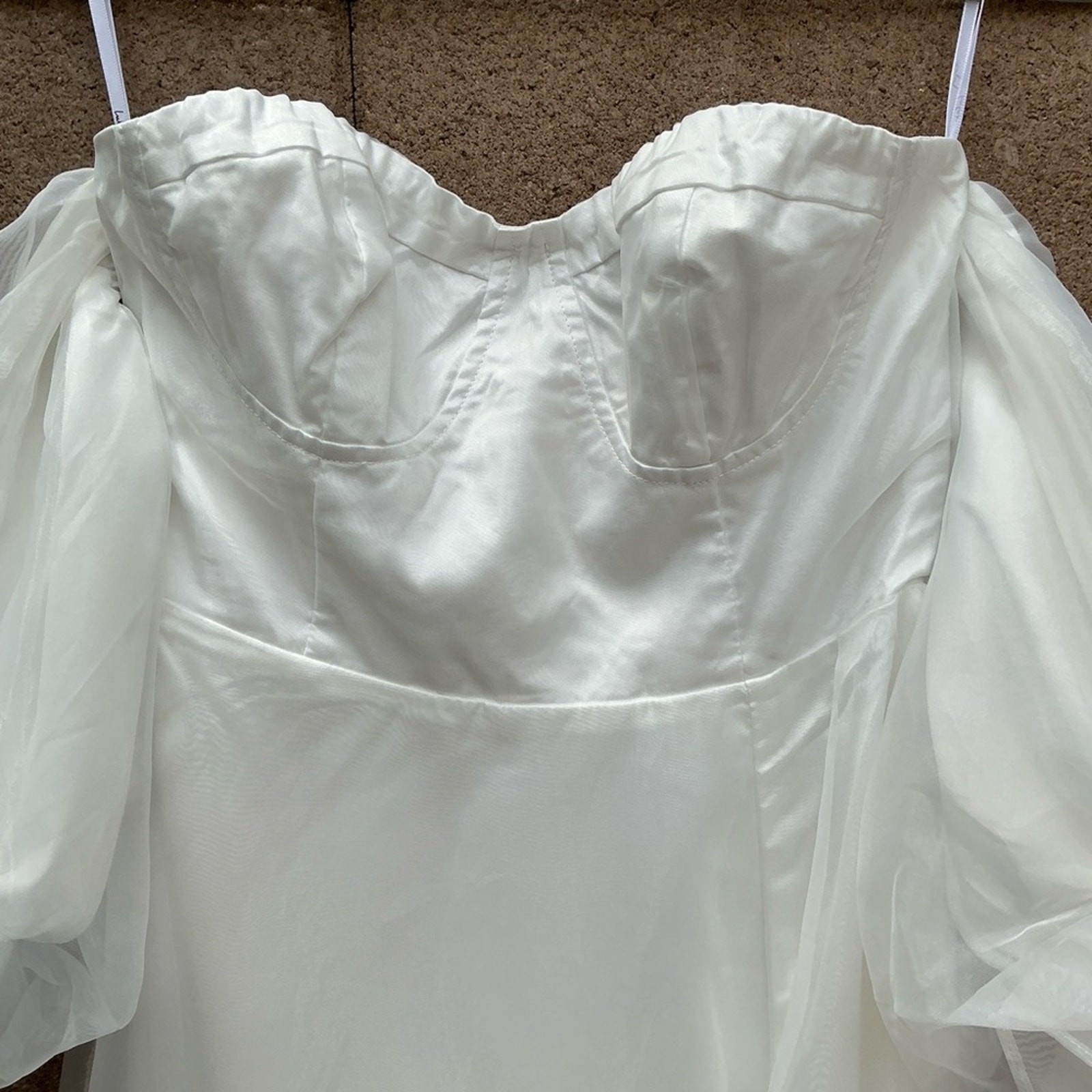 NWT Lulu’s True Excellence Bustier Off-The-Shoulder Maxi Wedding Dress Small