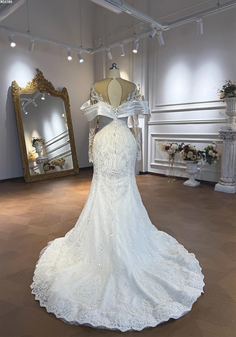 Customized NS5189 African Brides Mermaid With Train Wedding Dress