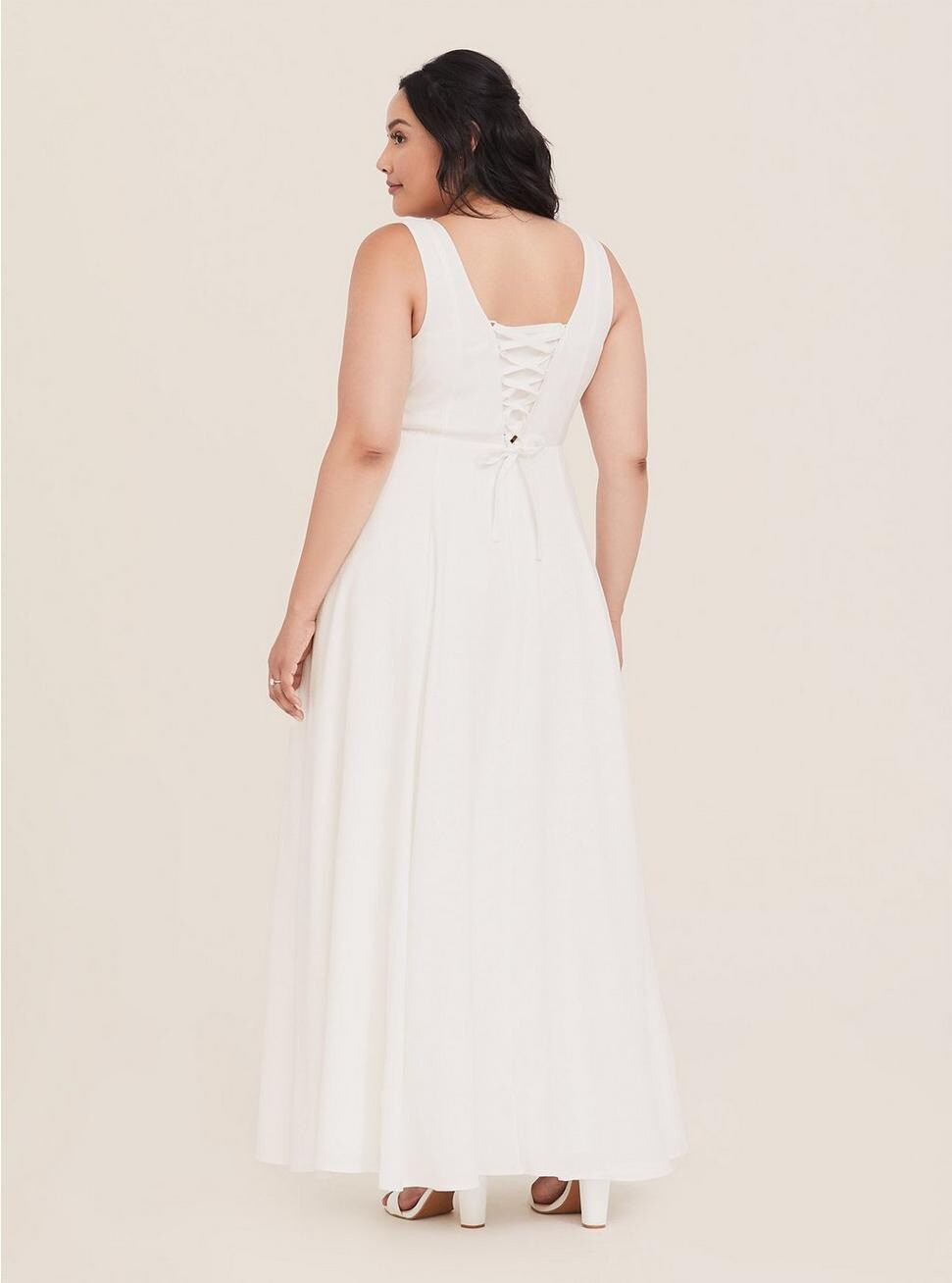 Torrid Ivory Jacquard Special Occasion Sweetheart Gown Size 16 Wedding NWT