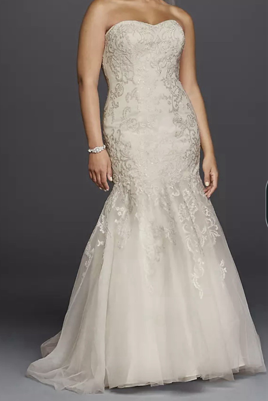 Jewel by David’s Bridal Ivory Strapless Petite Mermaid Trumpet Wedding Dress 12P