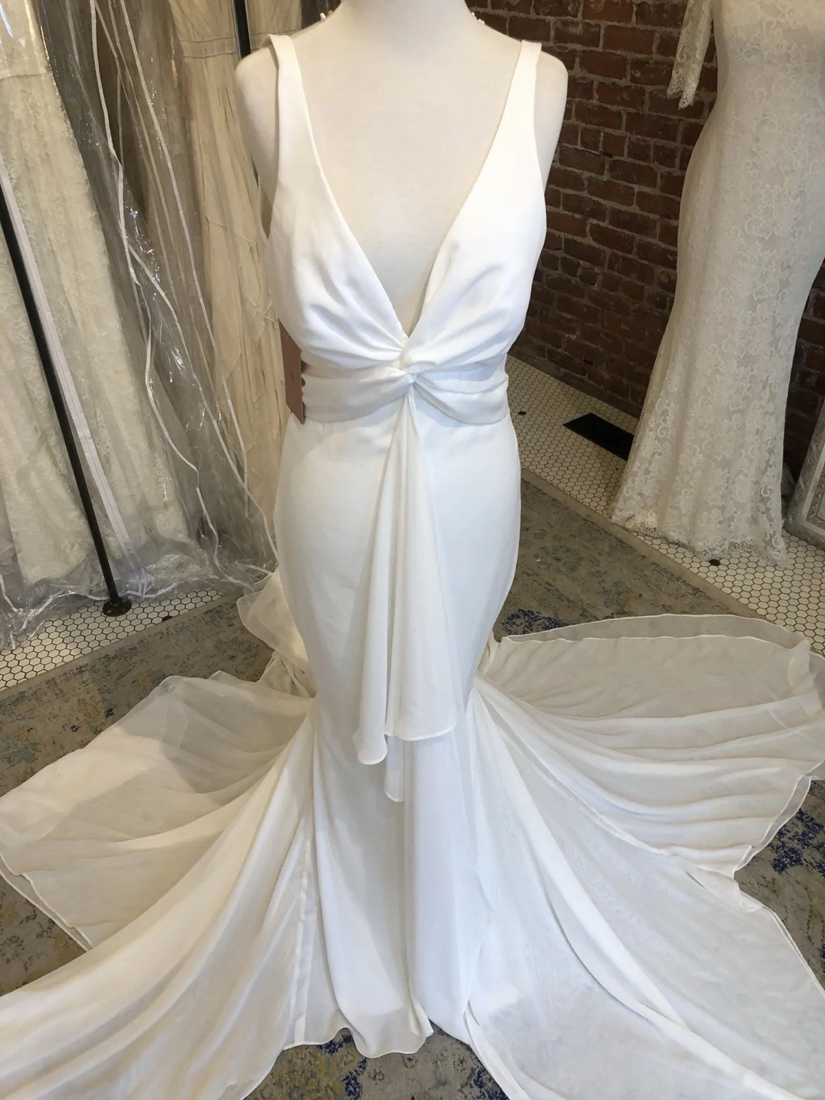 Katie May Mykonos Wedding Dress Gown NEW Mermaid Backless Ivory Bridal (Small)