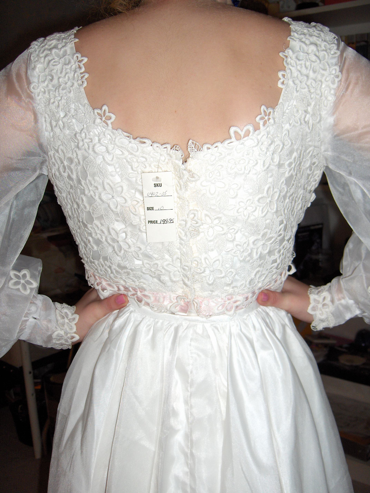 CUSTOM WHITE WEDDING GOWN SIZE 8 DETACHABLE TRAIN LACE APPLIQUE PINK RIBBON