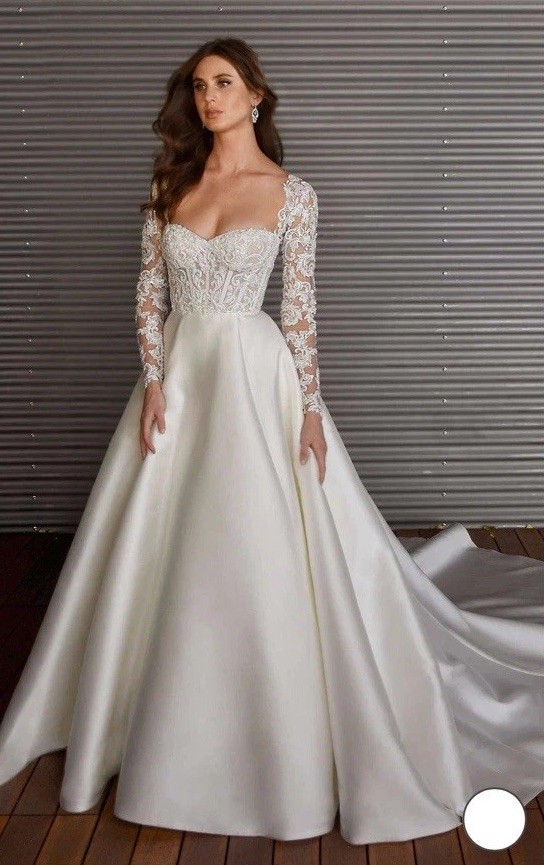 Martina Liana 1441 Wedding Gown