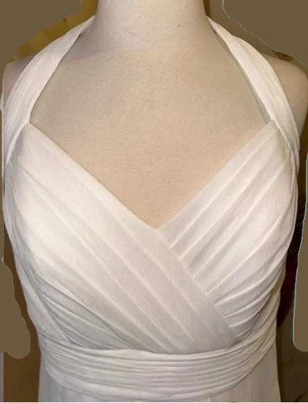 Soft & Flowing Ivory Wedding Dress by Galina Woman Size 20W, with matching Cape.