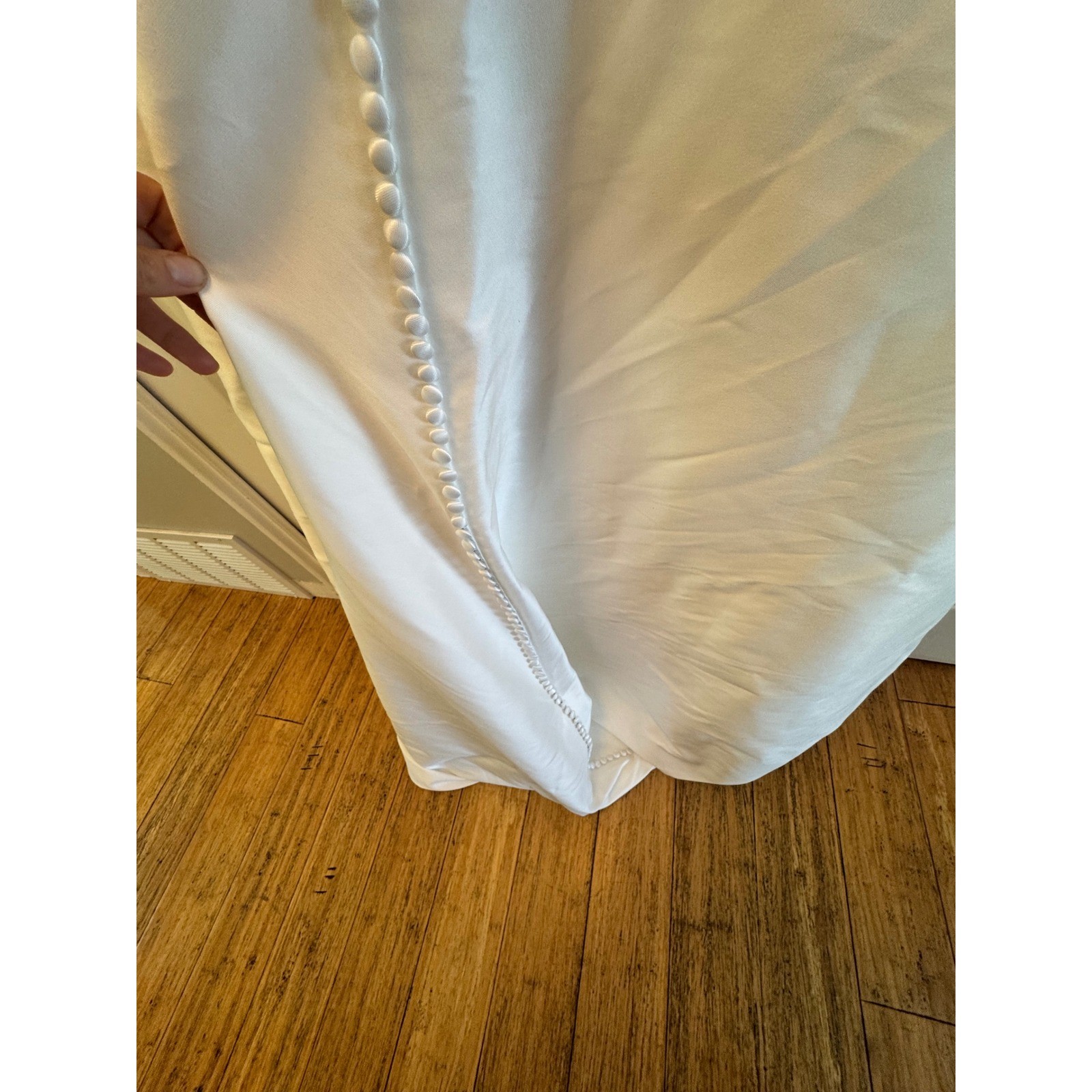 Kelly Faetanini Ivory Mermaid Wedding Dress Low Back Buttons 17-290-M Size 10