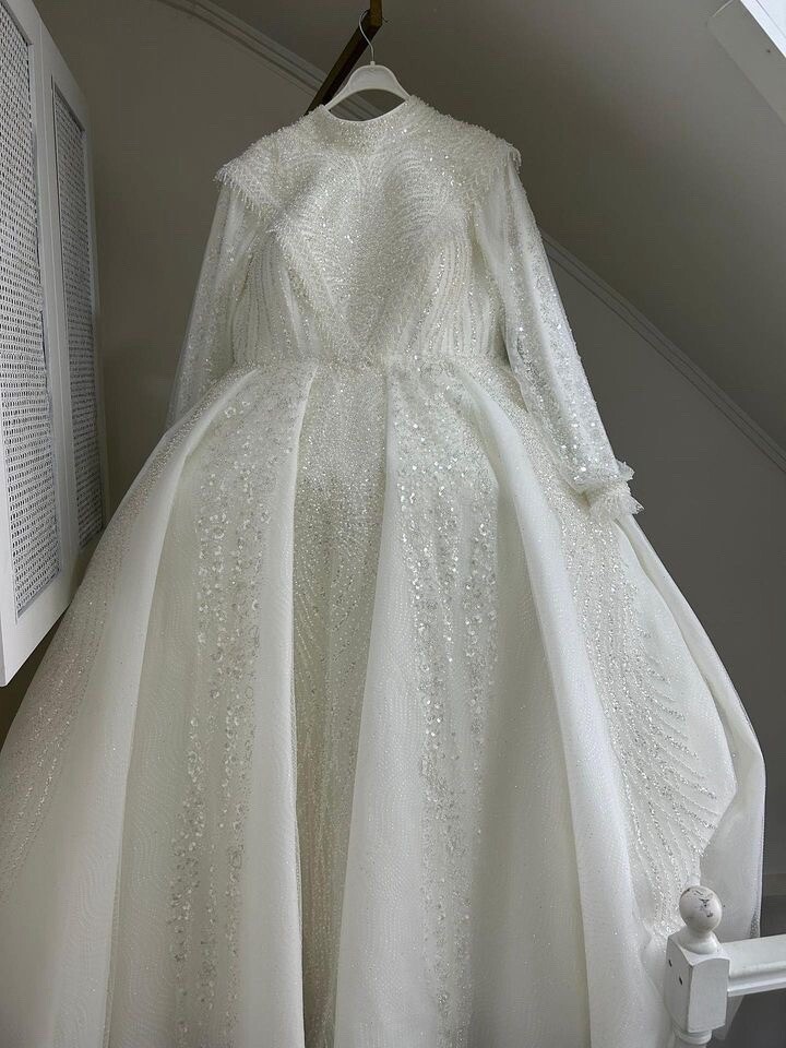 wedding dresses plus size
