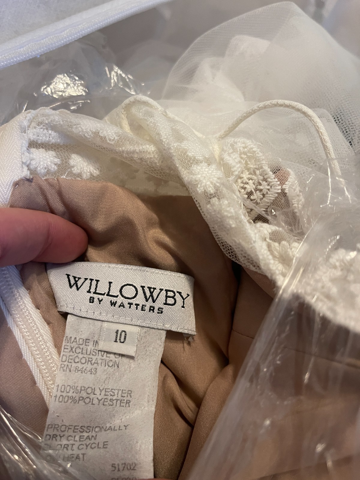 Willowby by Watters Gorgeous Embroidered Wedding Dress Boho Cream/Tan – Size 10