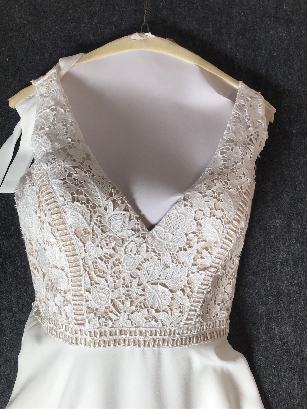 Marylise Embroidered ￼White Wedding Dress