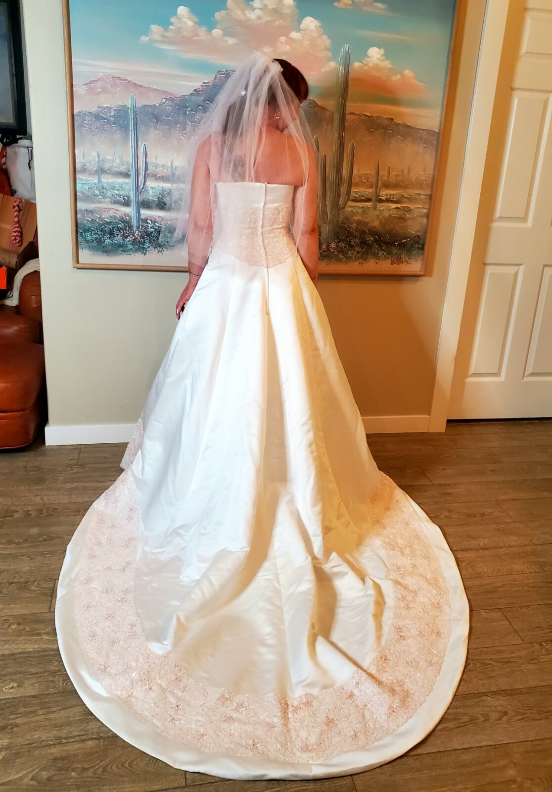 Allure Bridal Gown Sweetheart White Pink Star Bead Strapless Wedding Dress Veil