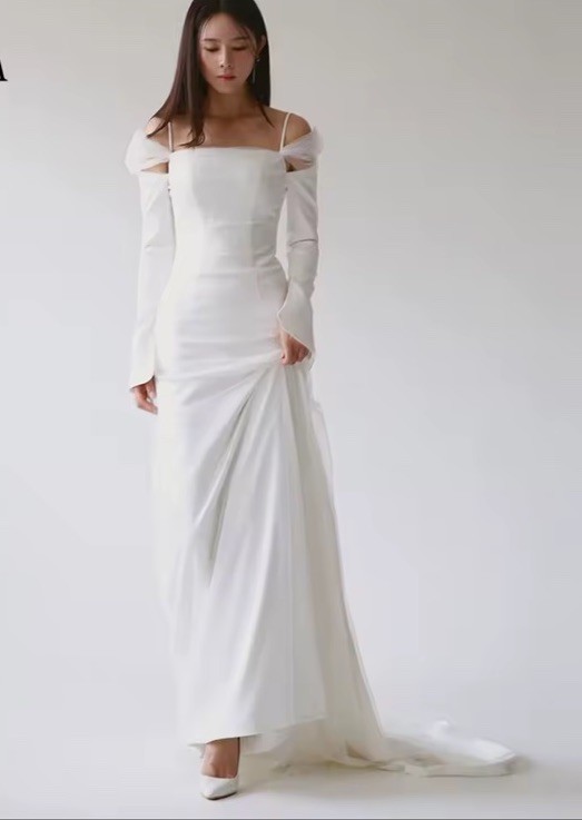 TANYA White Off-The-Shoulder Square Neck Long Sleeve Sheath Wedding Dress Train