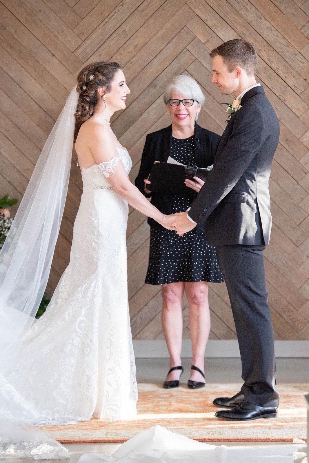 “Leona” by Tara Lauren WEDDING DRESS