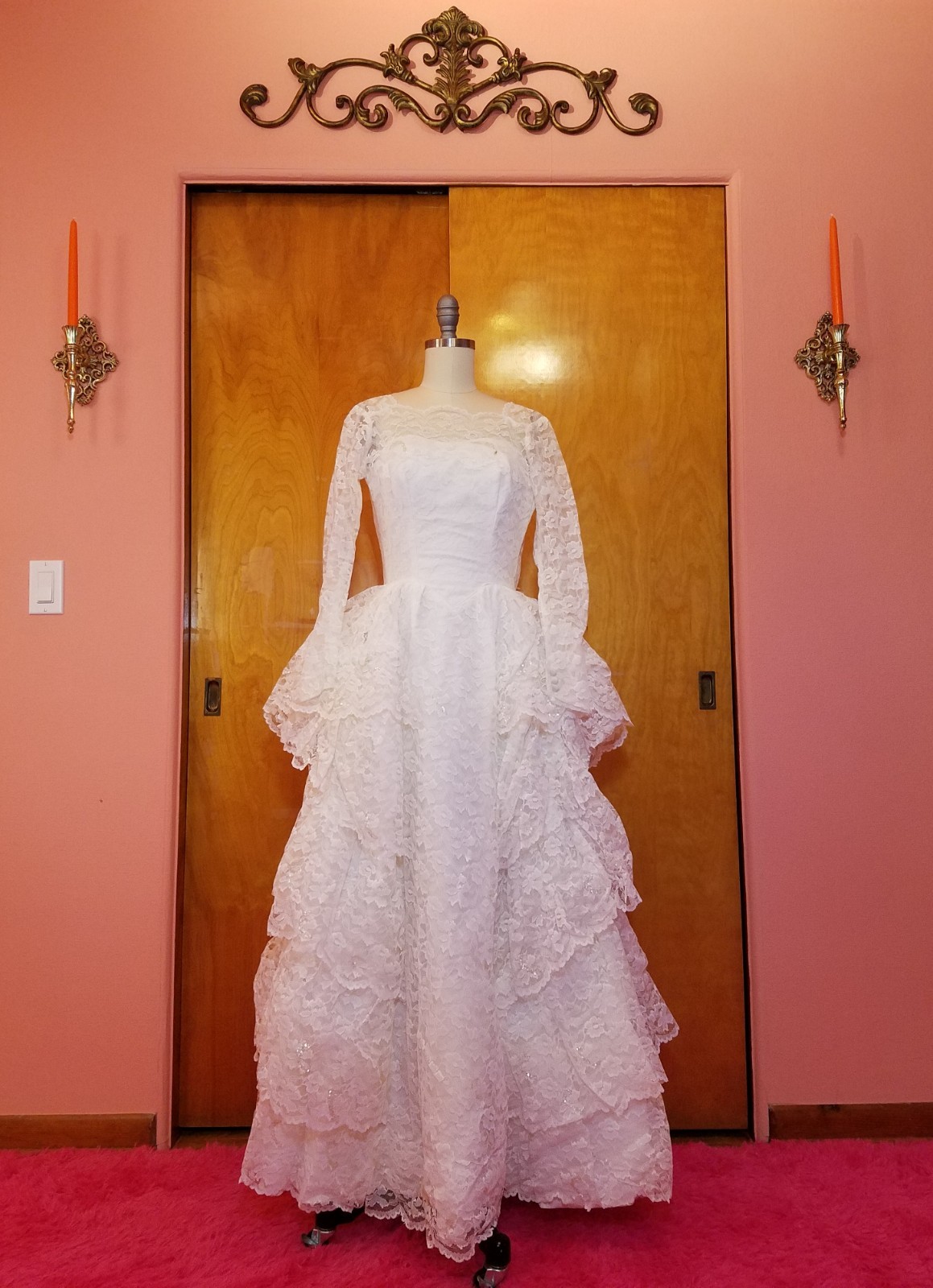 1950s/1960s Tiered Ruffle Lace Vintage Romantic White Wedding Dress XXS / XS