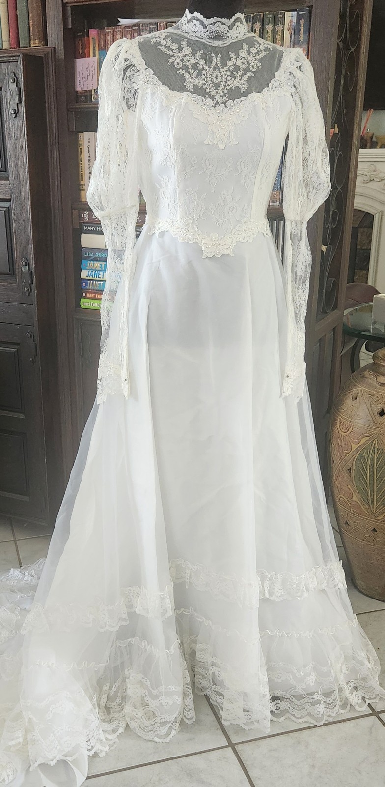 70s Edwardian Style Hi-Neck Puff Sleeve Ruffled Tiered Lace Hem Wedding Dress XS