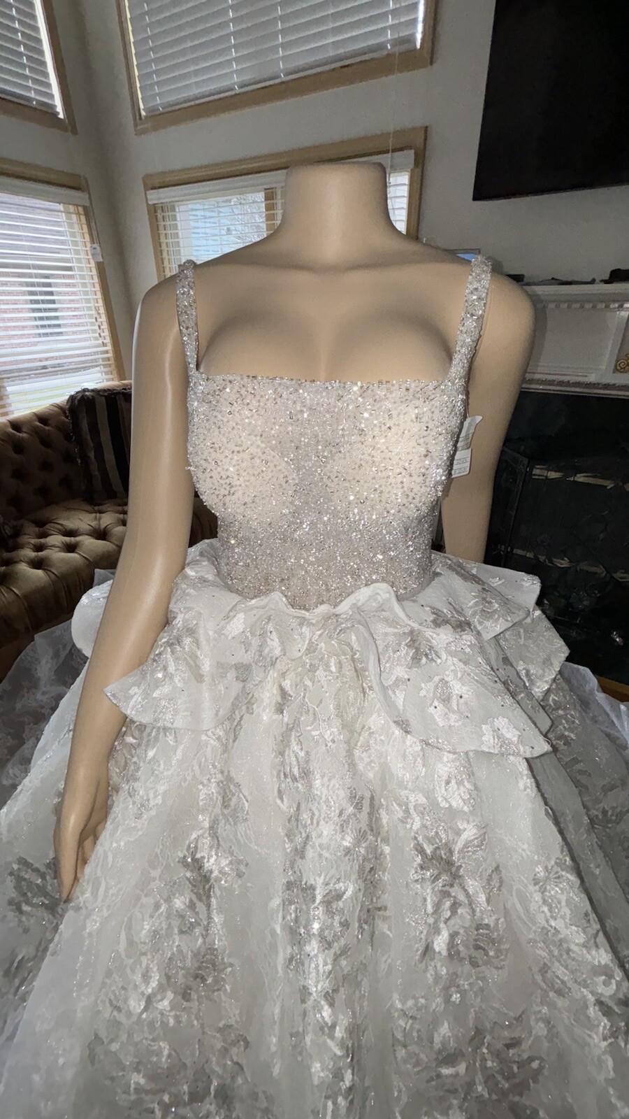 European Princess Wedding Gown. Size 8-12. Corset Tie. Beautiful Long Train