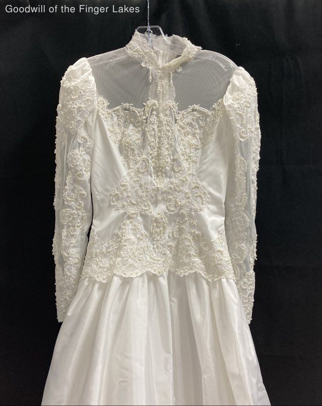 Unbranded White Beaded Wedding Dress Size 8