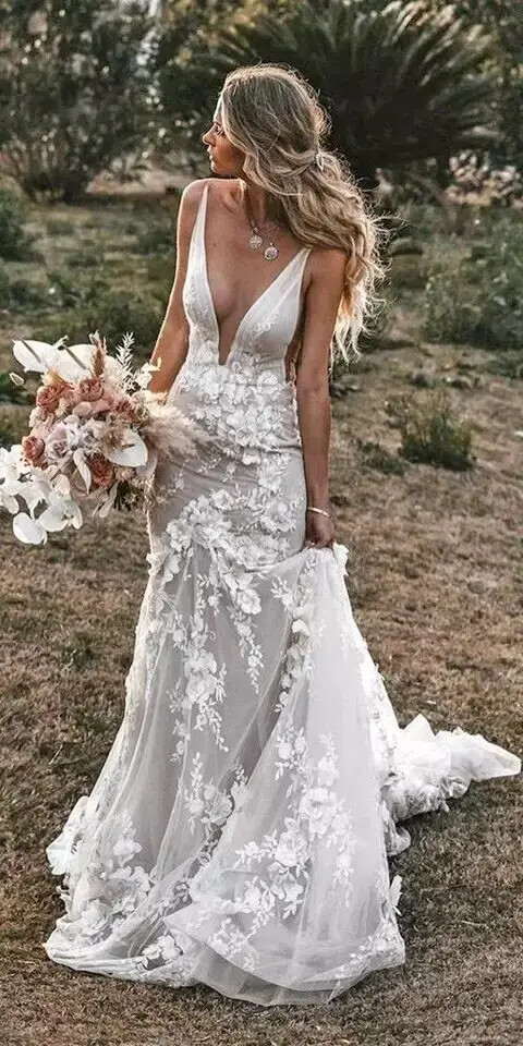 Sexy Mermaid Wedding Dress V Neck Backless Lace Appliques 3D Flowers Bridal Gown