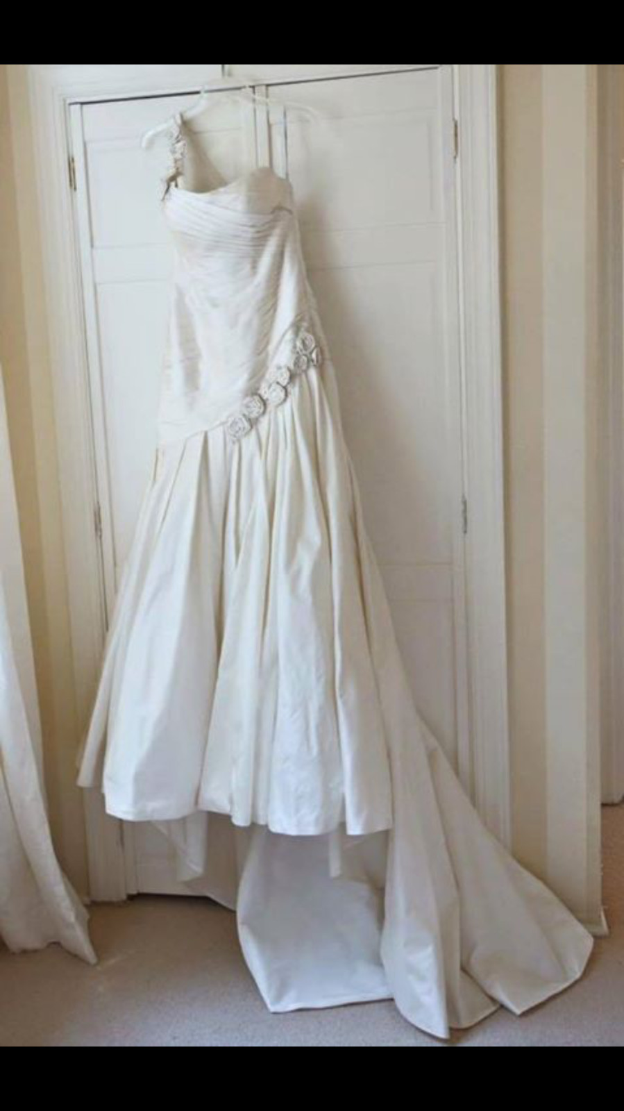 Pre-Loved Martina Liana Designer #241 Ivory Dupioni Silk size 10 No Alterations