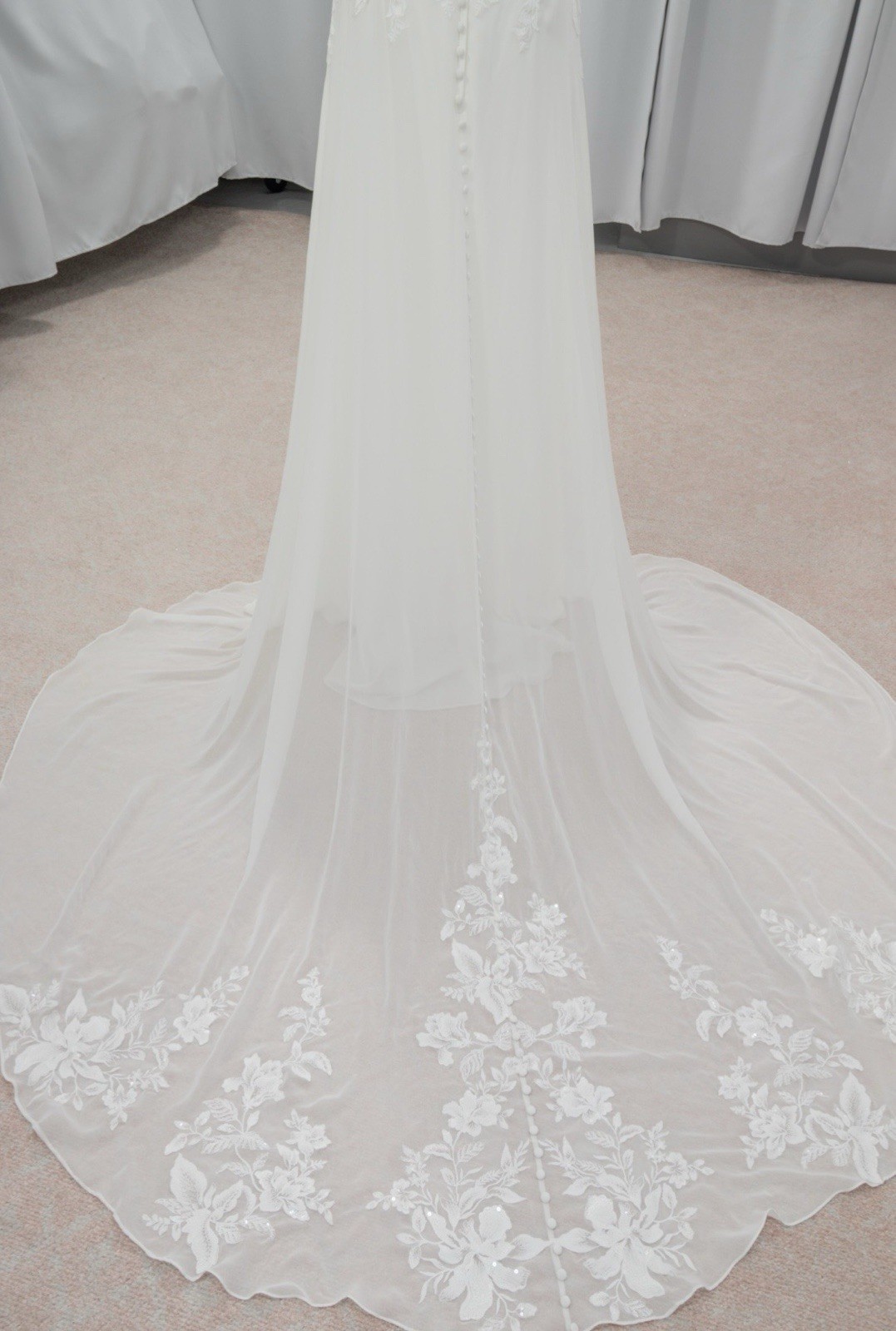 Oxford Street PA1348 Size 12- Lace Sleeveless Sheath Wedding Dress with Train