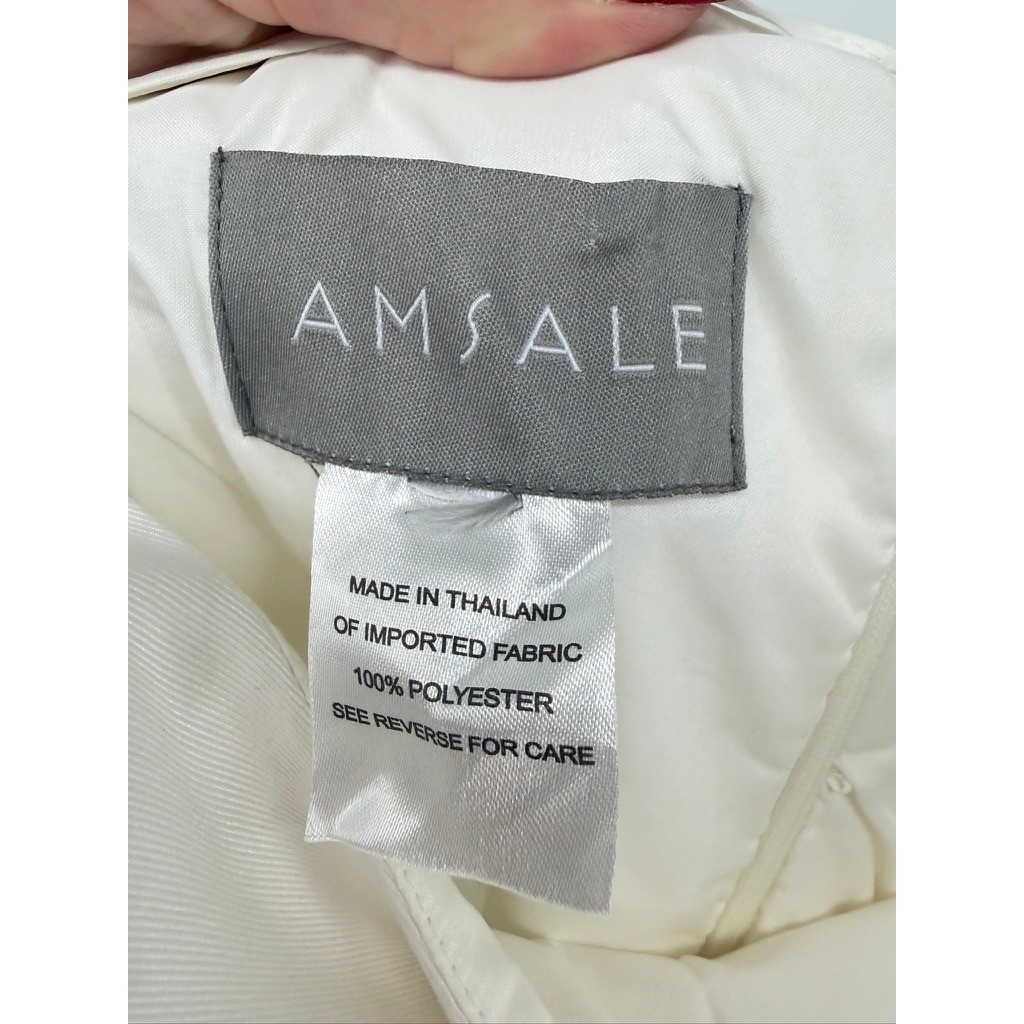 Amsale White Sleeveless A-Line Formal Gown Scoop Neck Fitted Bodice Bridal Maxi