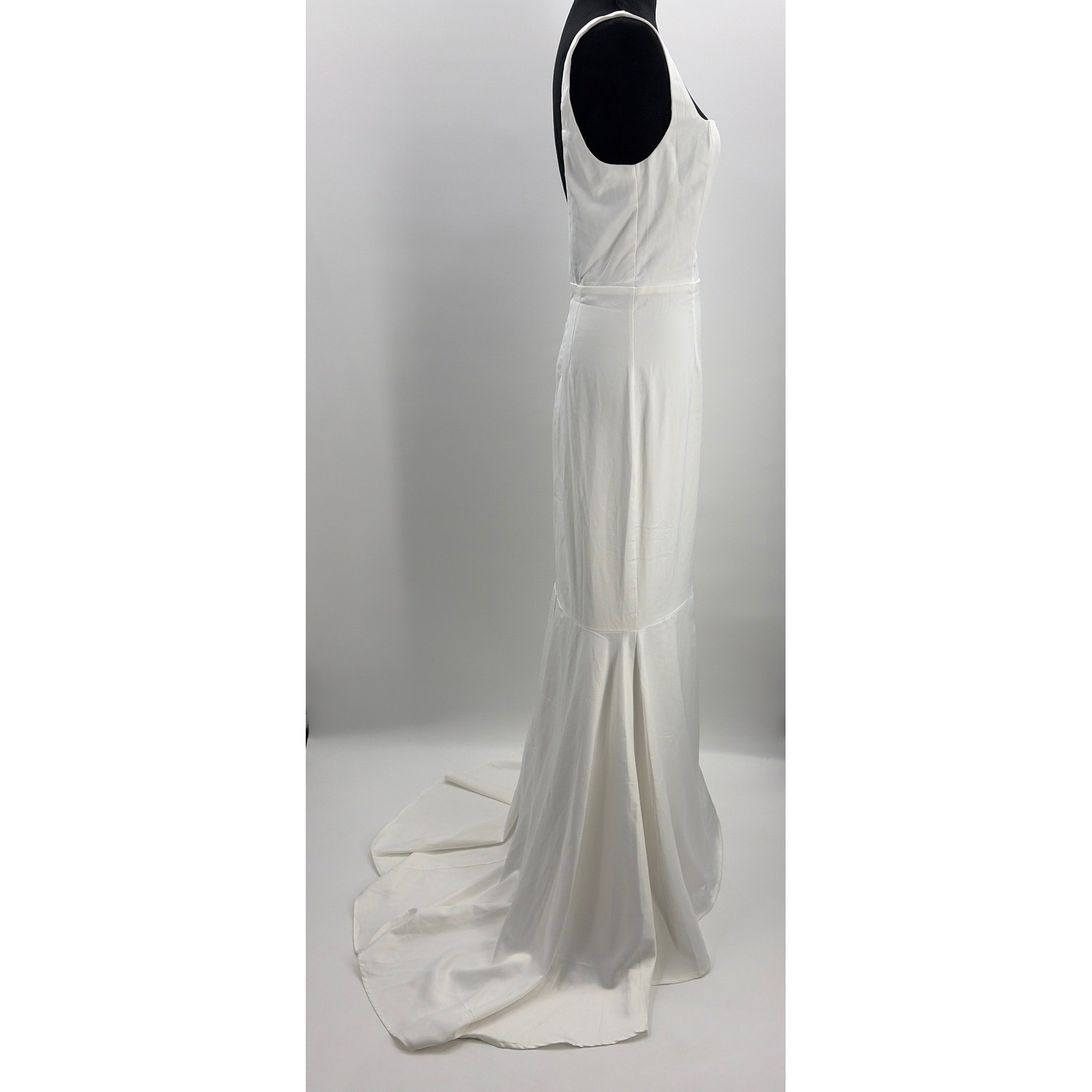 Lulus Luxe Loveliness White Satin Backless Mermaid Maxi Dress Bridal Gown M NEW