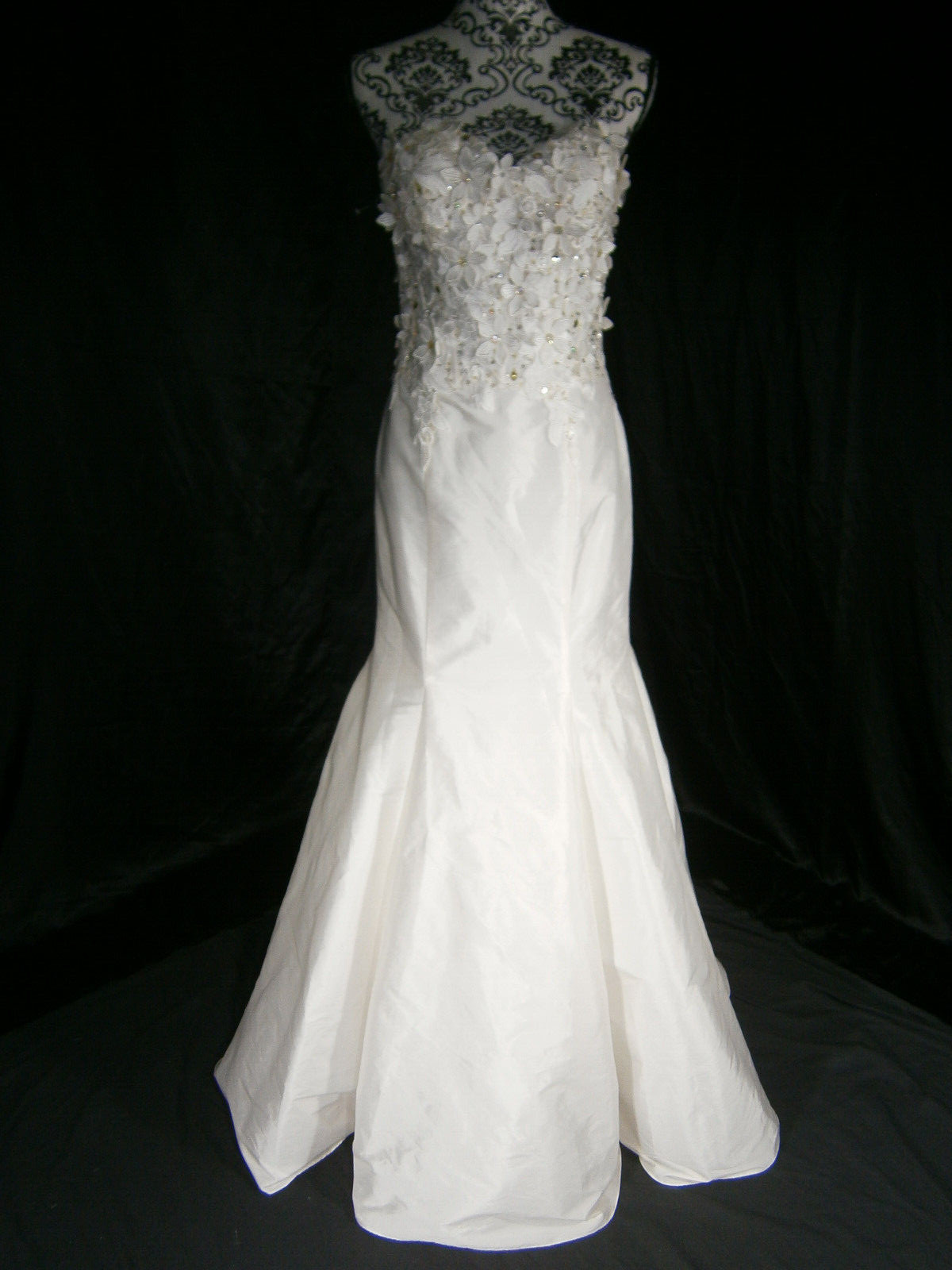 Janique by Kourosh Babaian Beach Wedding Dress Off-White 4 Flowers Mermaid NWT