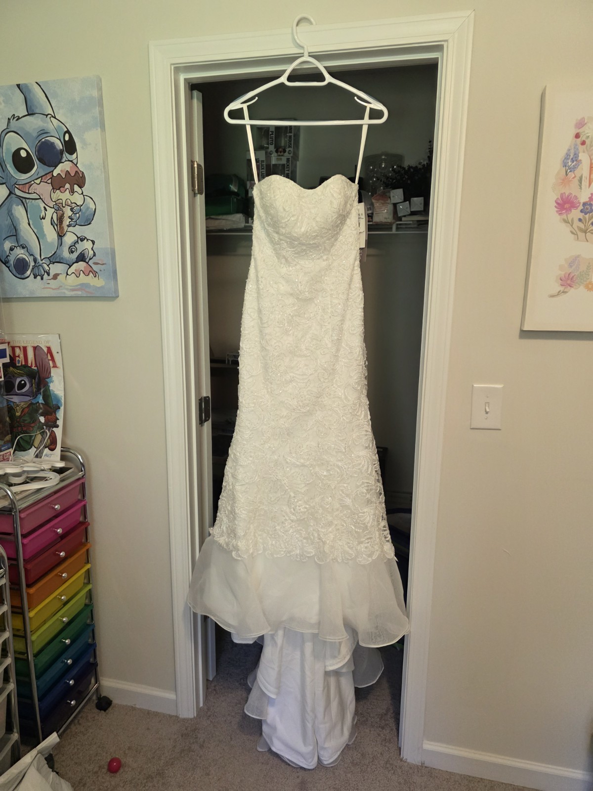 Davids Bridal Wedding Dress Galina Signature Sophisticated & Stylish, Petite 2P