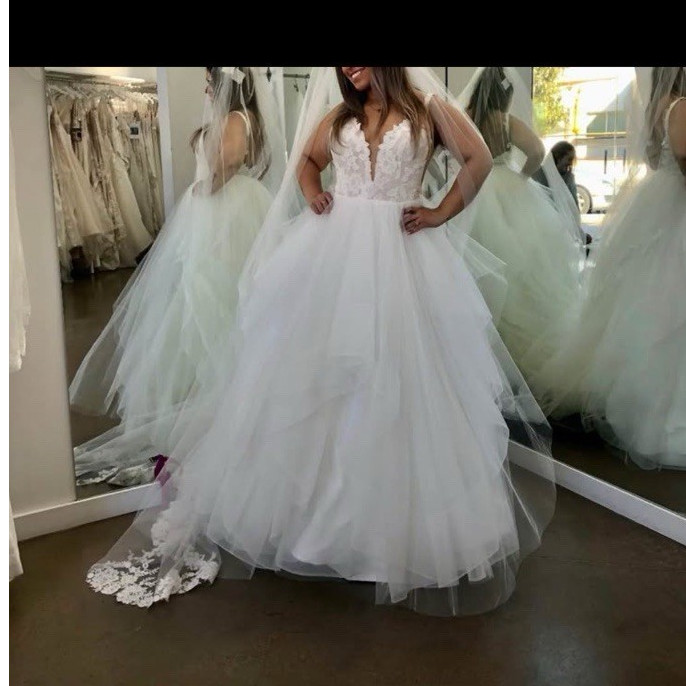 Hayley Paige Lace Ball Gown Wedding Dress Ivory Nude Cashmere Tulle Train Sz 12