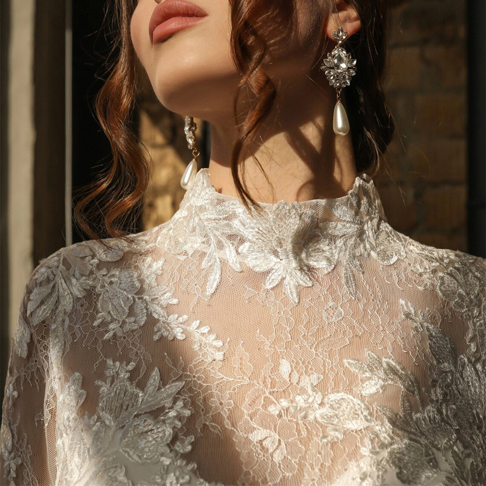 Elegant High Neck Long Sleeves Lace Applique Button Back Mermaid Wedding Dresses