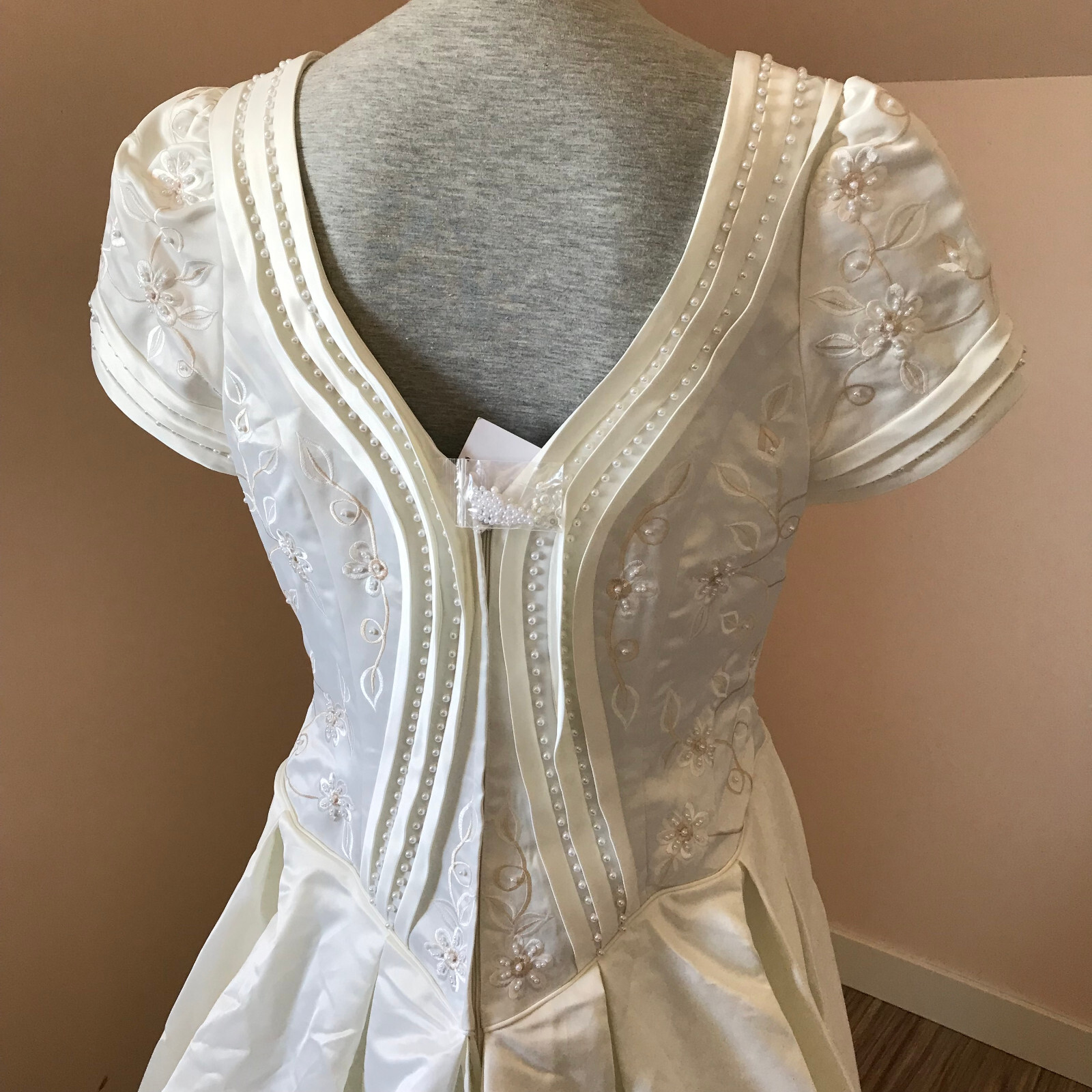 Bridal Originals Embroidered Satin Short Sleeve Wedding Gown Dress w/ Train