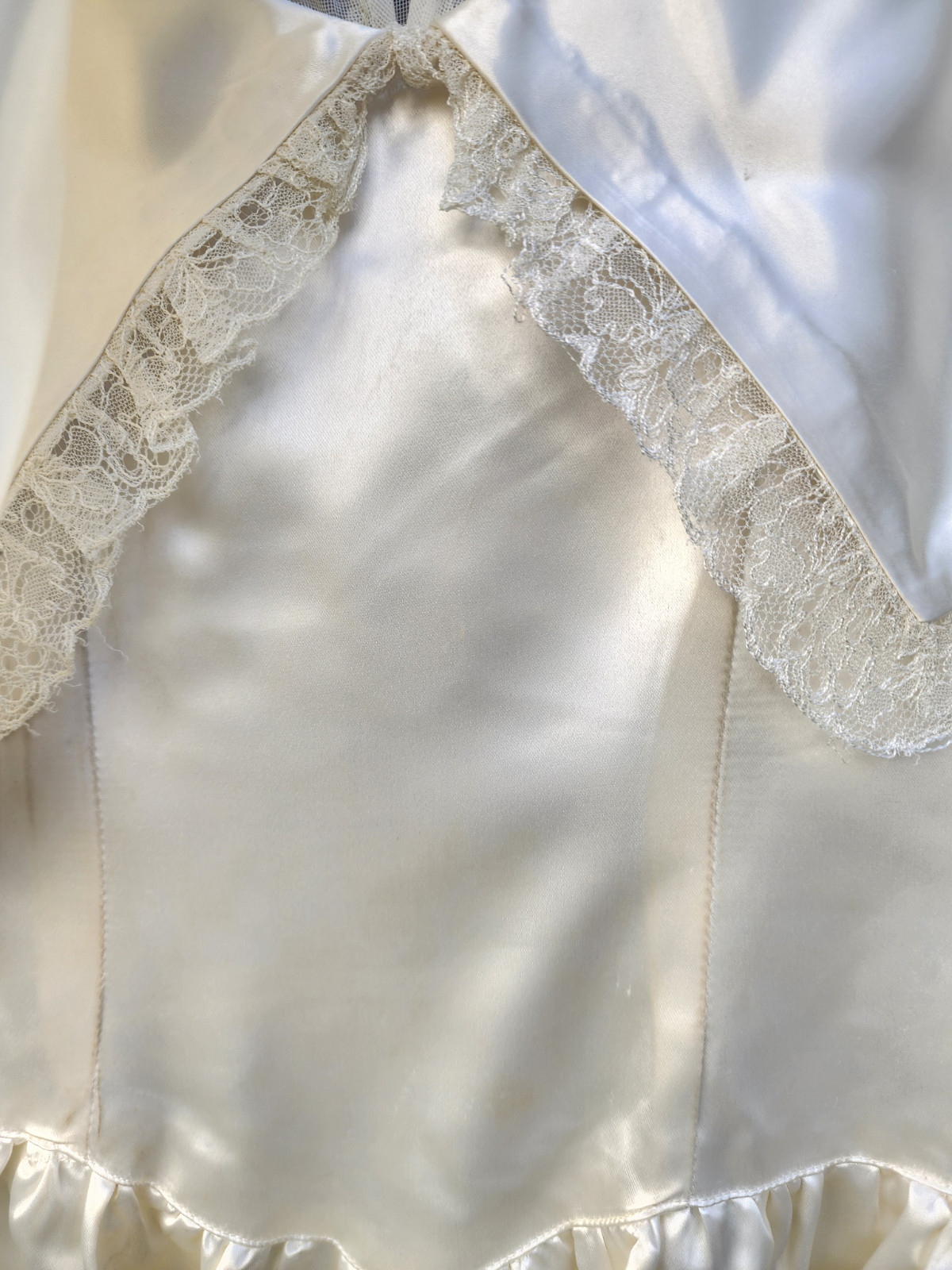Vintage 1940s Professional Stored Satin Wedding Dress with Train, Unbranded