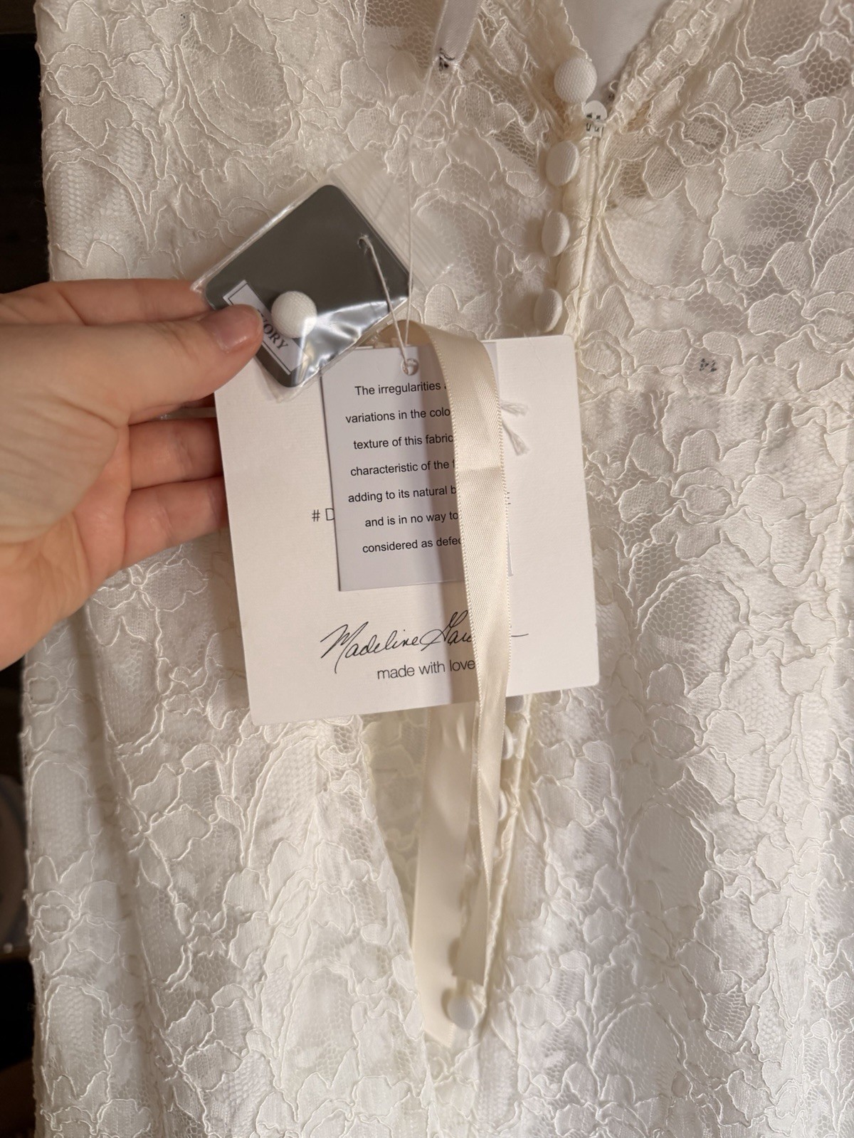 Morilee Ivory Lace Sleeveless V-Neck Full-Length Wedding Dress Size 14