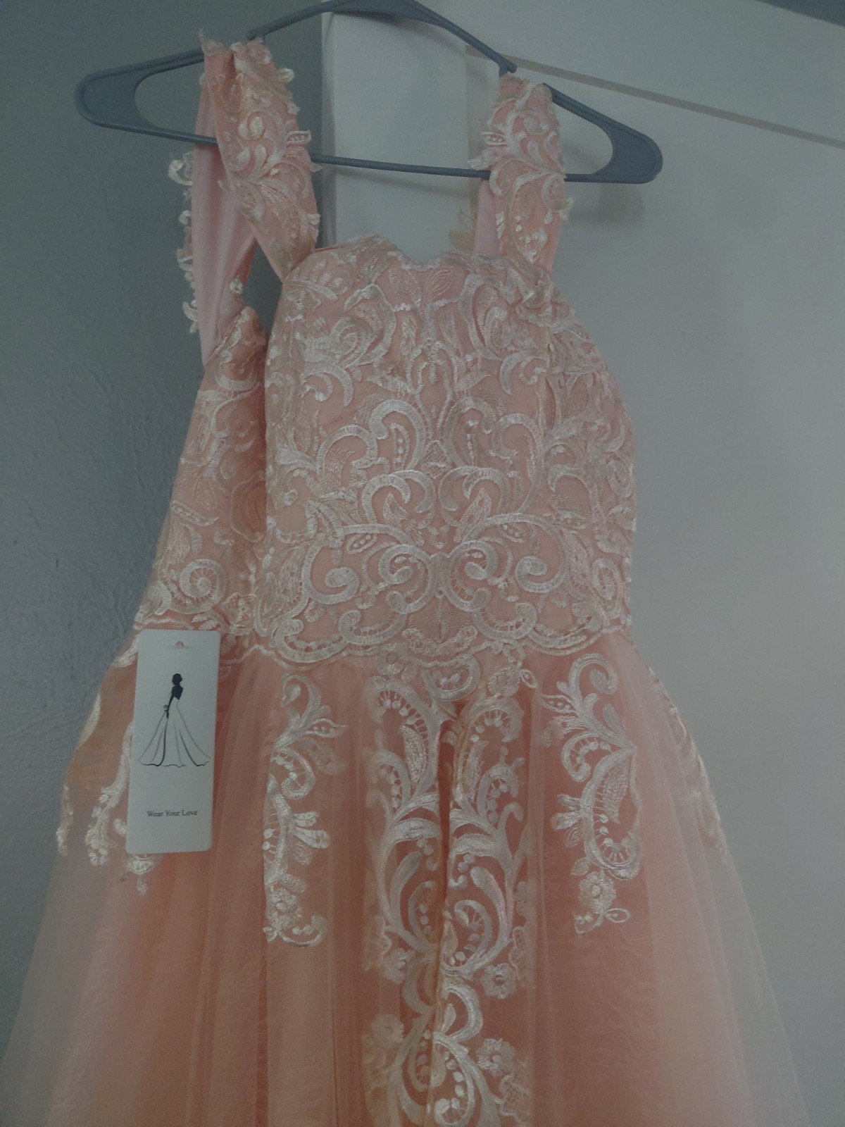 Women’s Pink Floral Lace Embroidered Layered Sleeveless WeddingGown 10