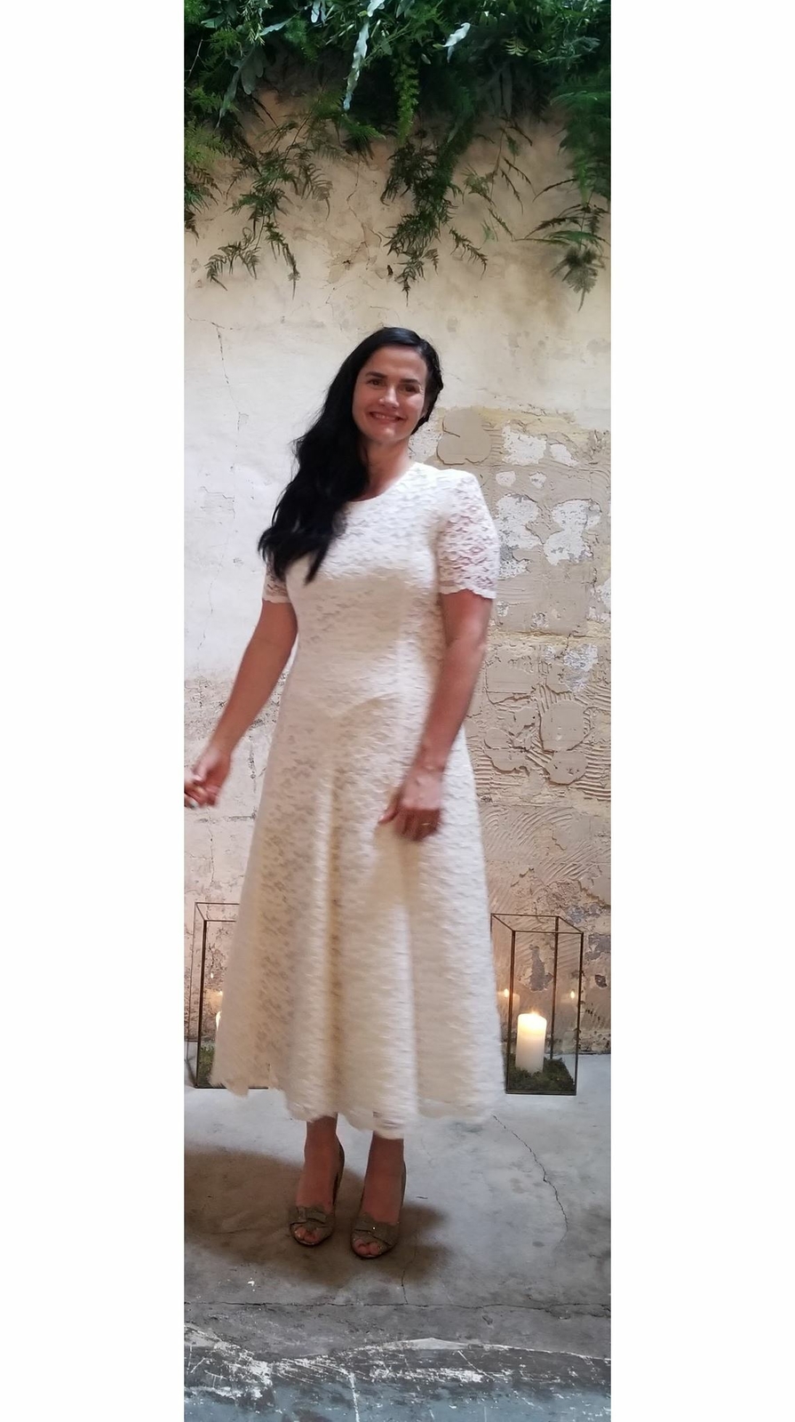 1980s Lace Wedding Gown – Size 12 UK
