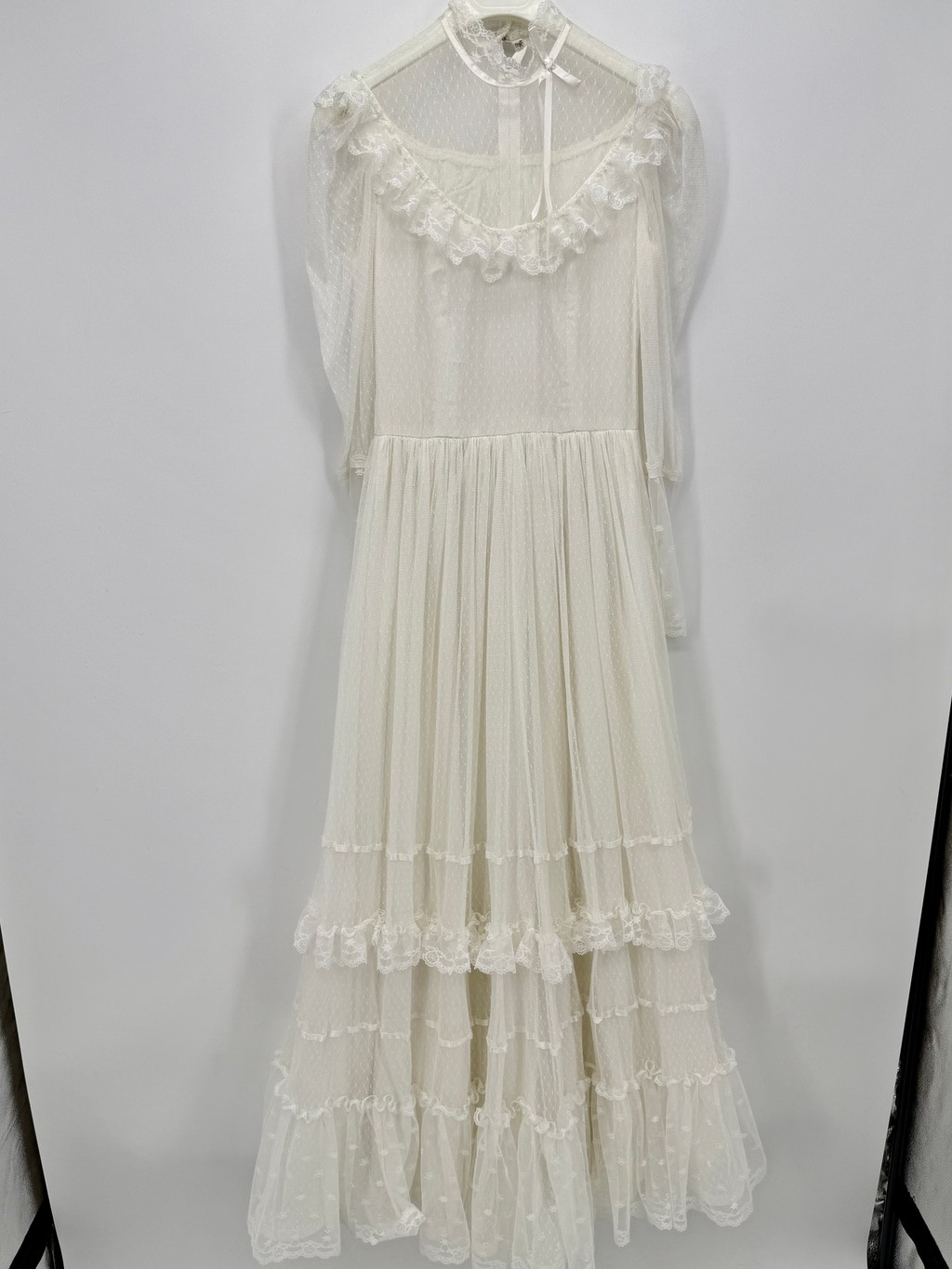 Vintage 70’s Tiered Lace High Neck Wedding Dress Ivory Handmade Boho size S
