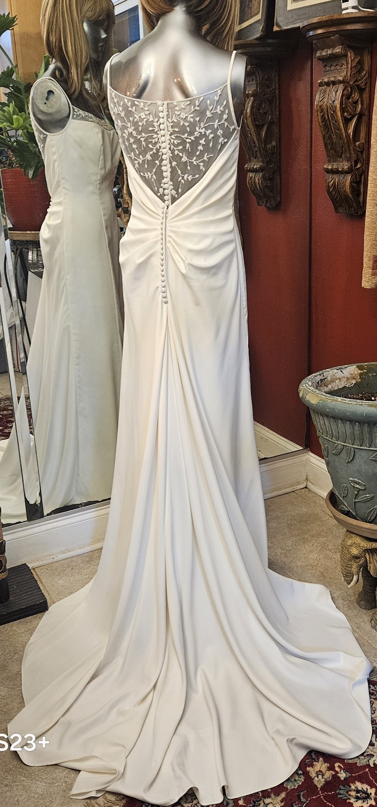 Vintage 2004 Ivory Bridal Gown Illusion Back Covered Buttons Chapel Train Sz 10