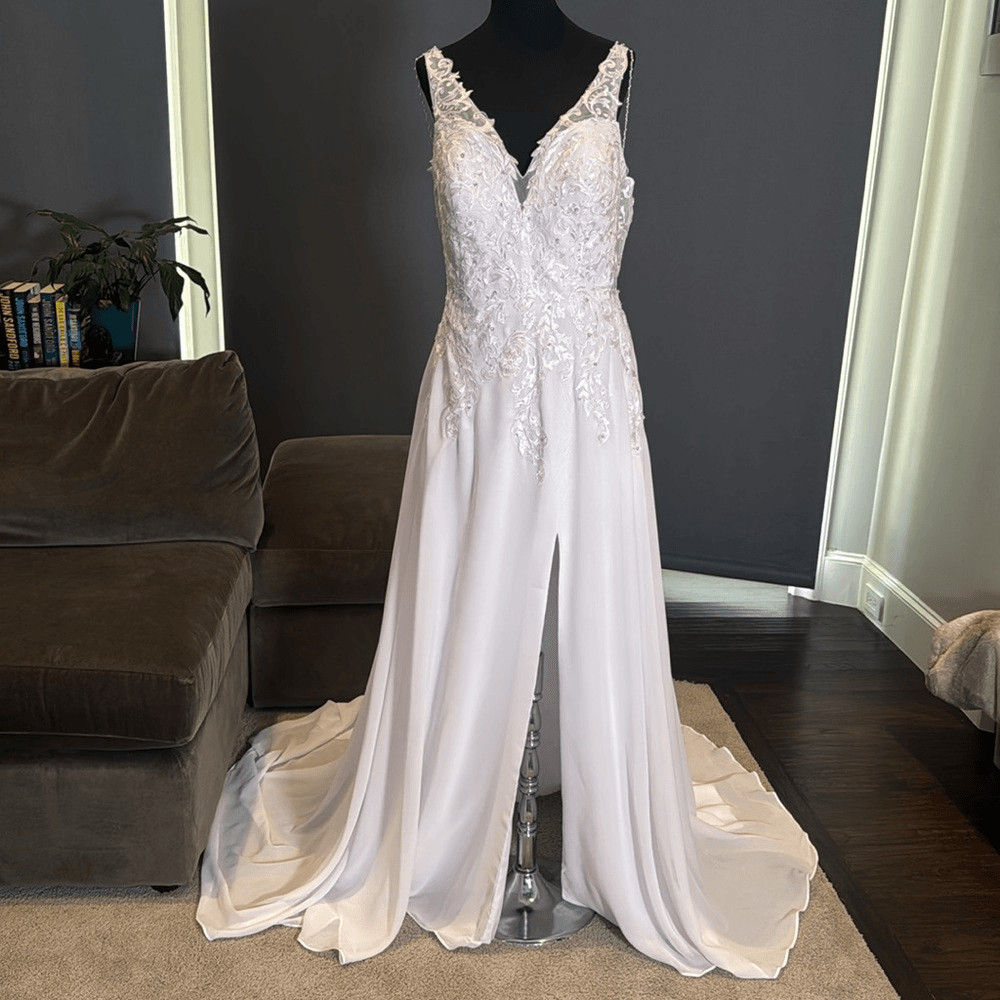 Women’s White Chiffon Wedding Dress Leg Split Zip Up Back Beaded Straps Size 12