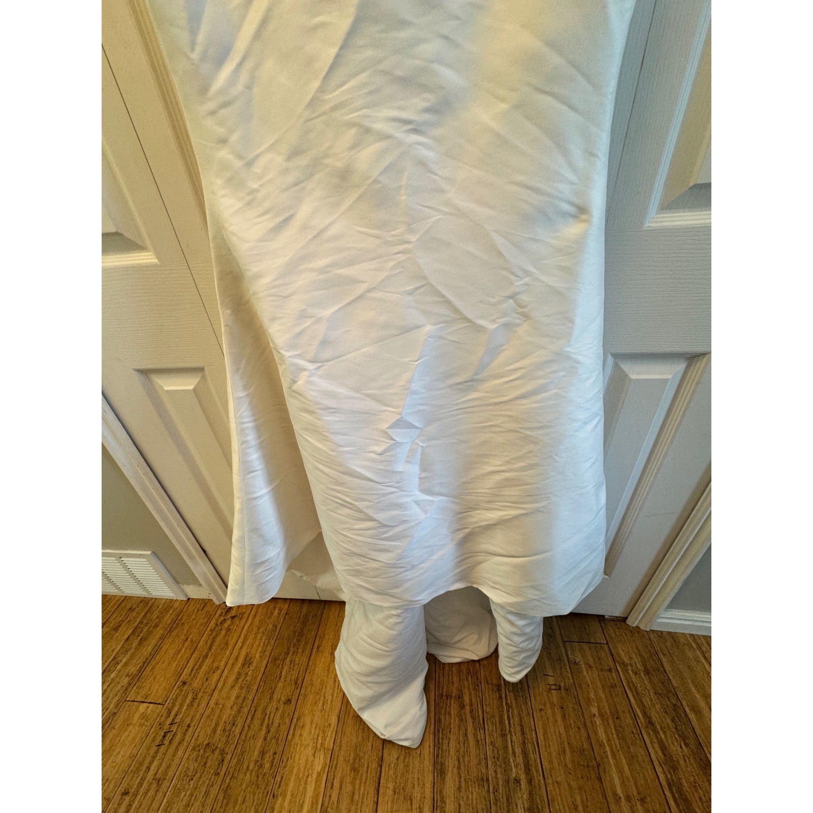 Kelly Faetanini Ivory Mermaid Wedding Dress Low Back Buttons 17-290-M Size 10