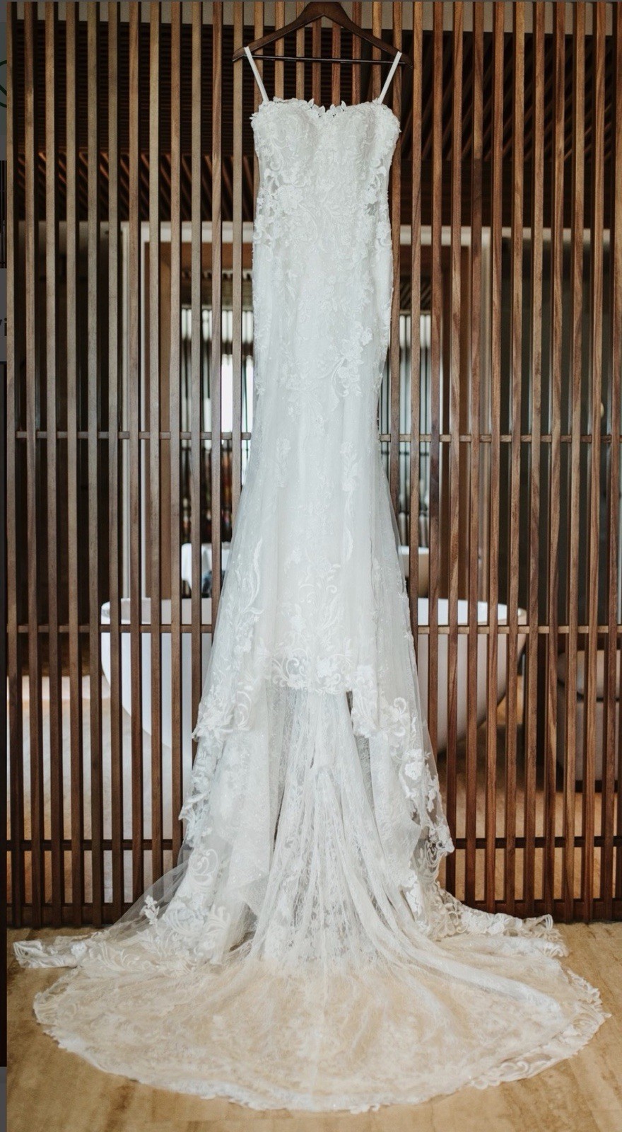 Sophia Tolli Ivory Lace Sweetheart Mermaid/Trumpet Wedding Dress Train