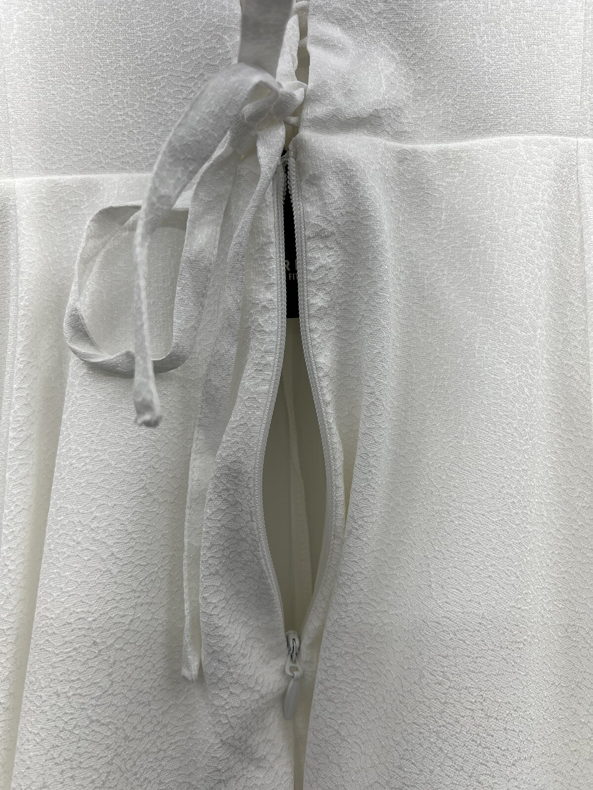 Torrid Women’s 18 Wedding Gown Dress Off White Jacquard Sweetheart Corset Back