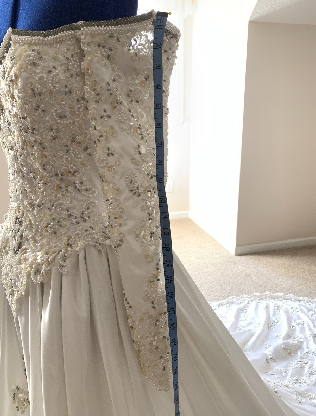 Vintage Venus Beaded Sequin Wedding Dress Long Train Size 10W