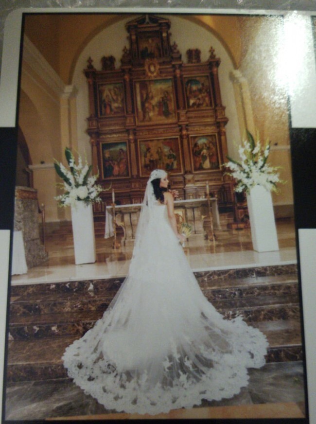 La Sposa Swarovski Crystals Sweetheart Wedding Dress Size 2-4