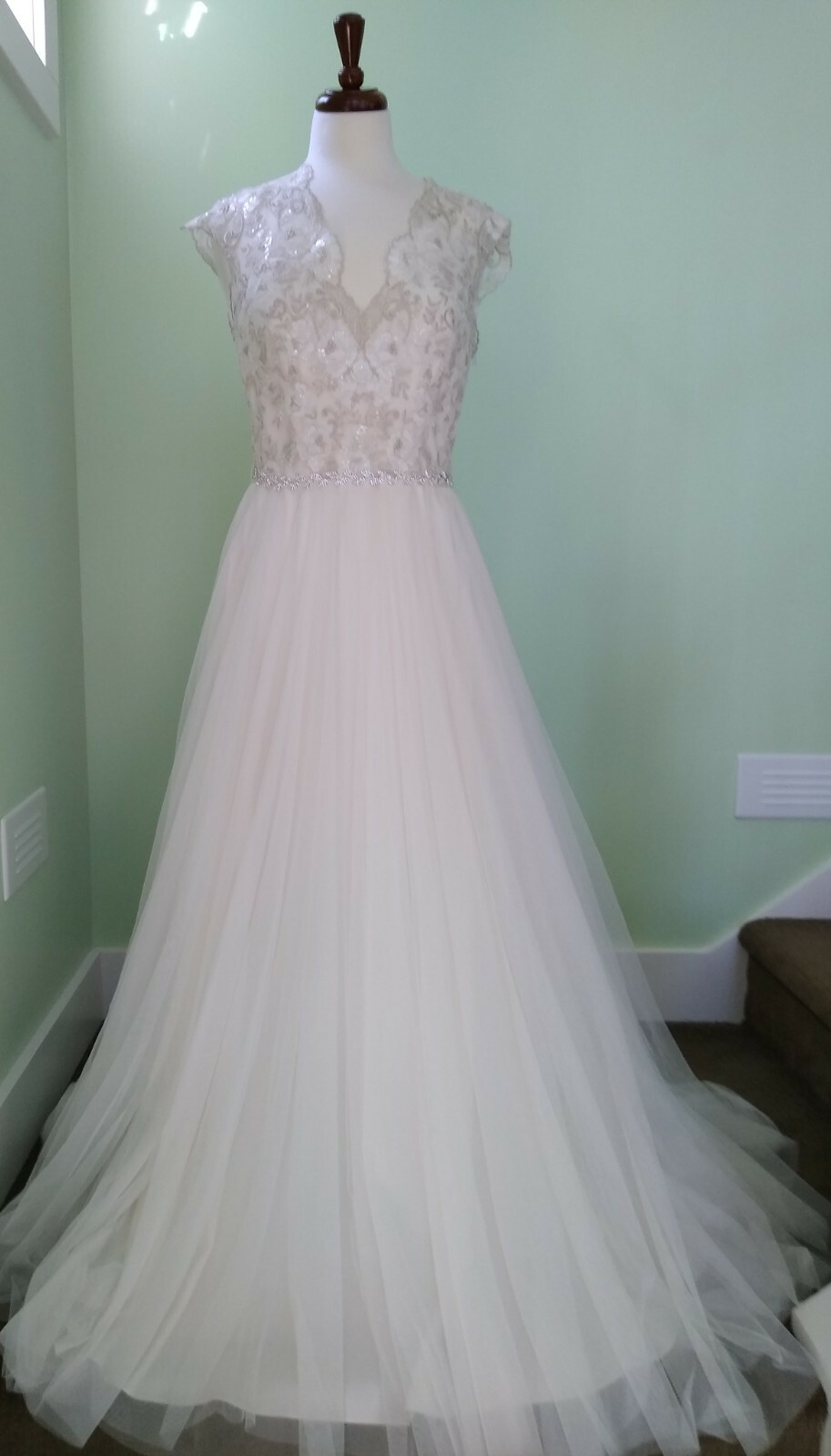 Wtoo by Watters Wedding Dress Sz12 NWT Beautiful ❤️