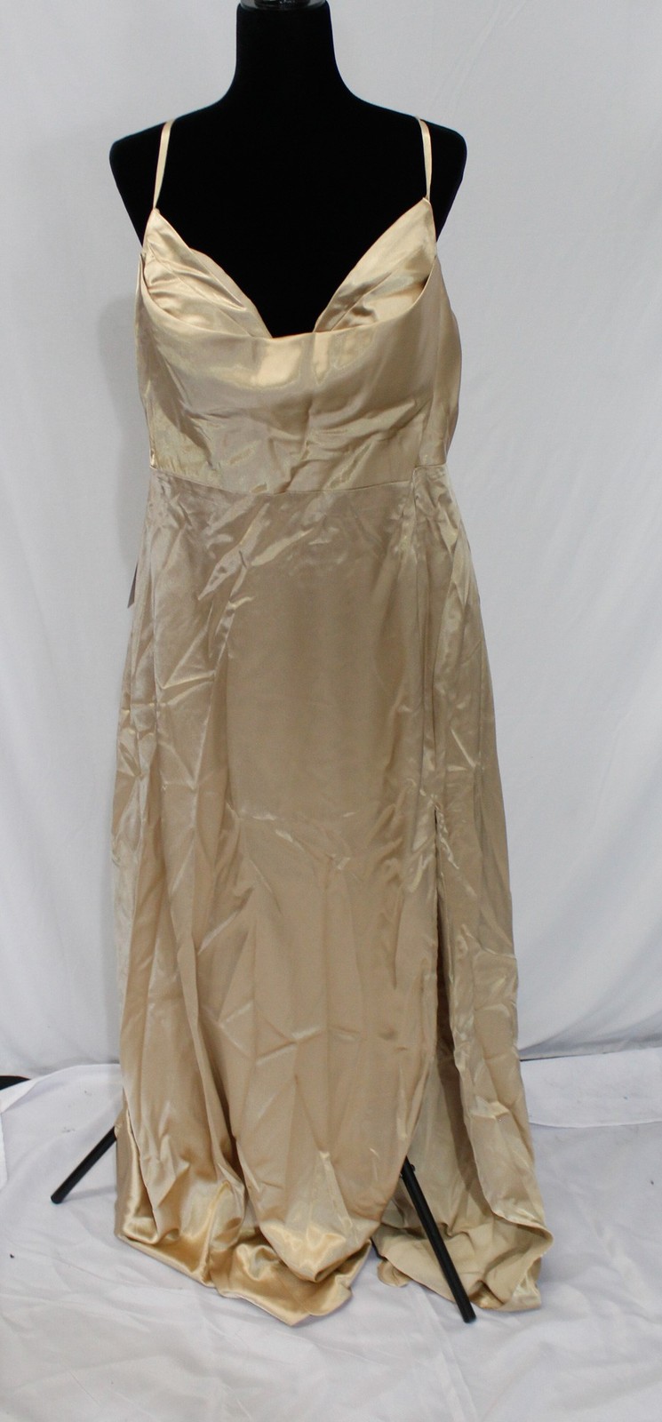 Azazie Women’s Sarella A-Line Pleated Stretch Satin Dress AP2 Champagne Size:A16