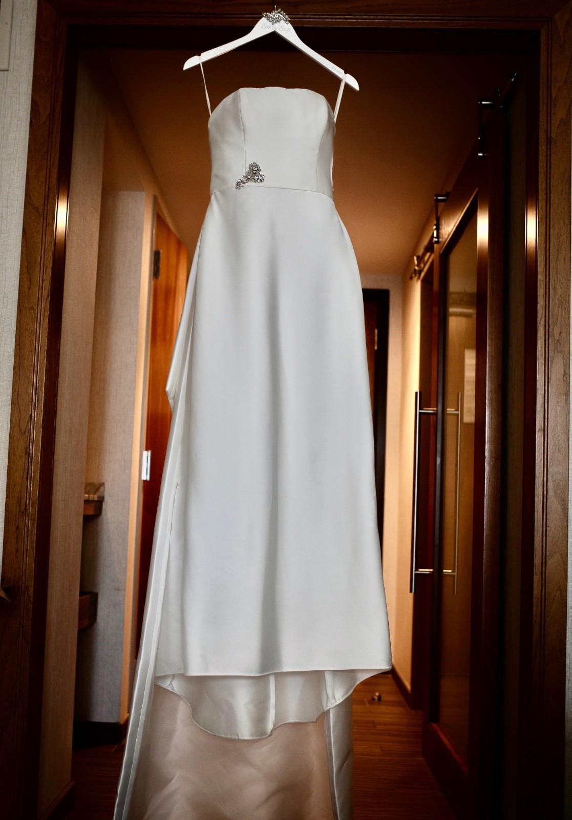 STUNNING Amsale Custom-Made Wedding Gown Size 10 (fits like 8)