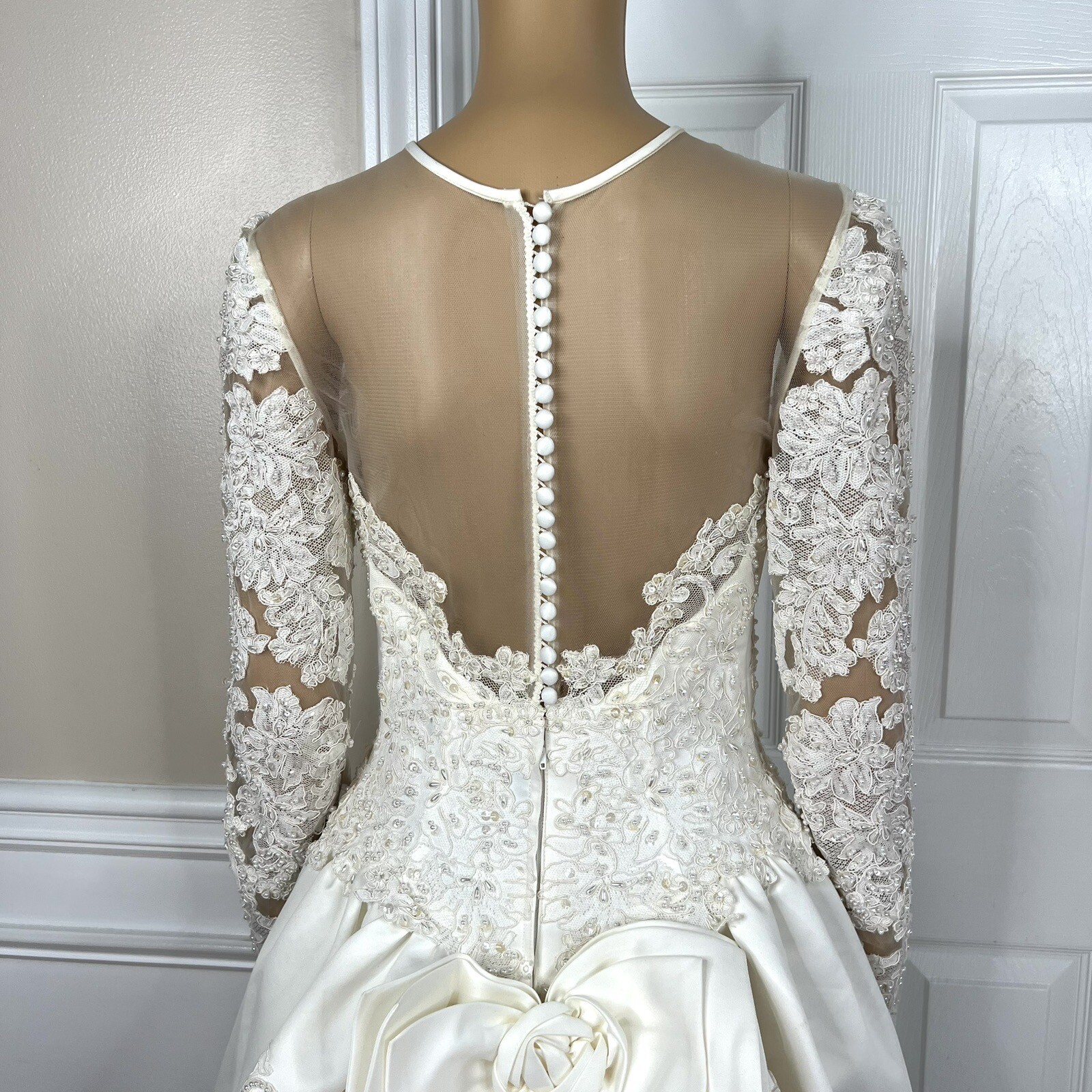 Oleg Cassini Wedding Dress Size 8 Off White Beaded Bodice Long Sleeves Trumpet